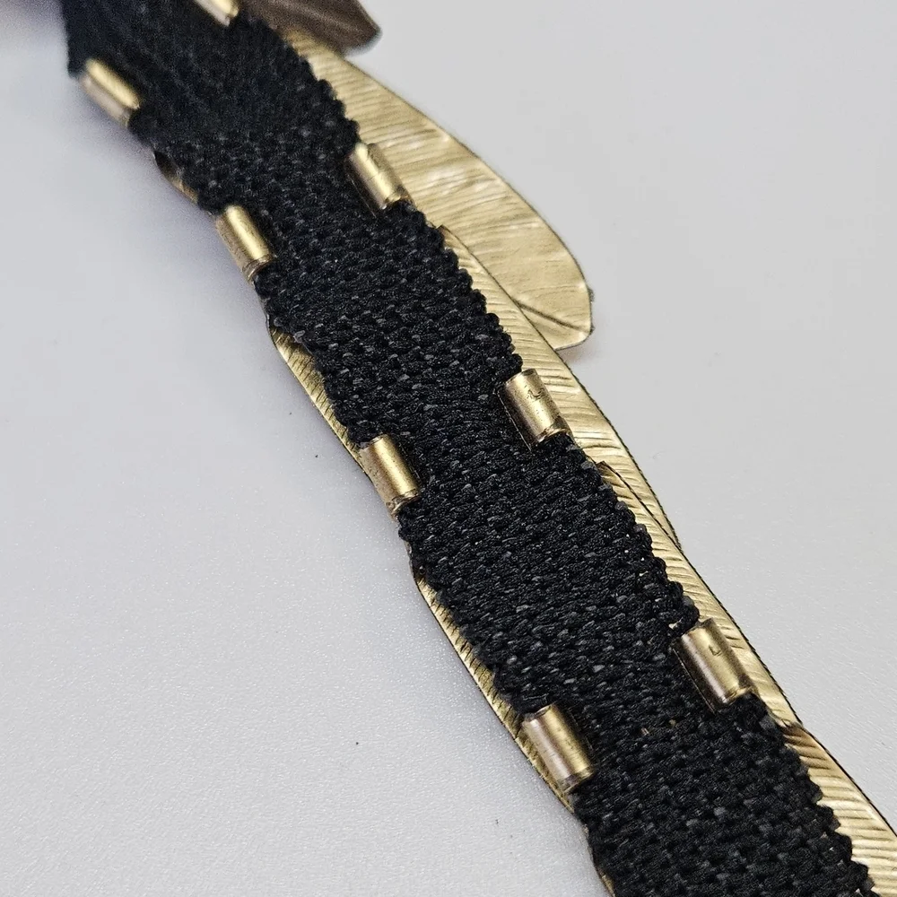 VINTAGE MCM Gold Tone Metal Overlapping Feather Links Belt 47-50